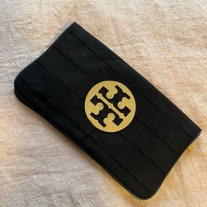 Black TB cloth clutch, soft leather inside.